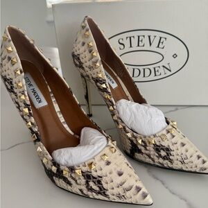 Steve Madden Cream Snake-Print Pointed Toe Studded Heels